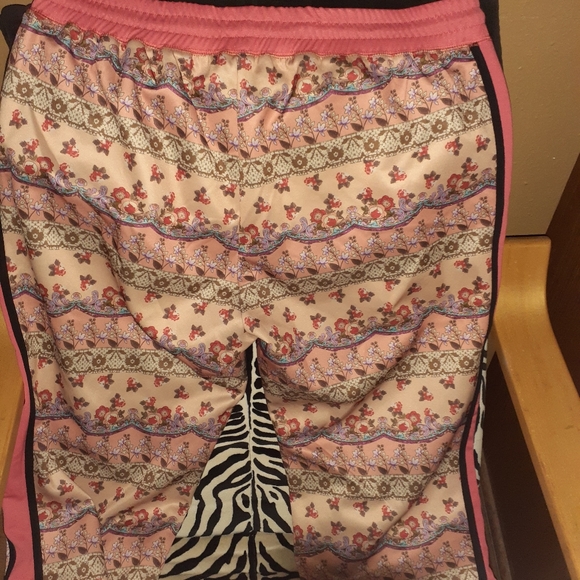 Pants - Picture 2 of 3